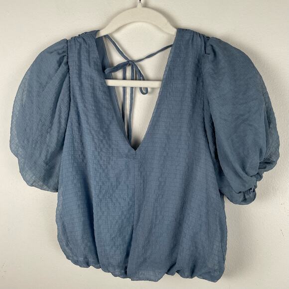ASTR Revolve Bubble Sleeve Gauze Top Blue Size XS Tie Back Pastel Fairy Preppy - Picture 10 of 10
